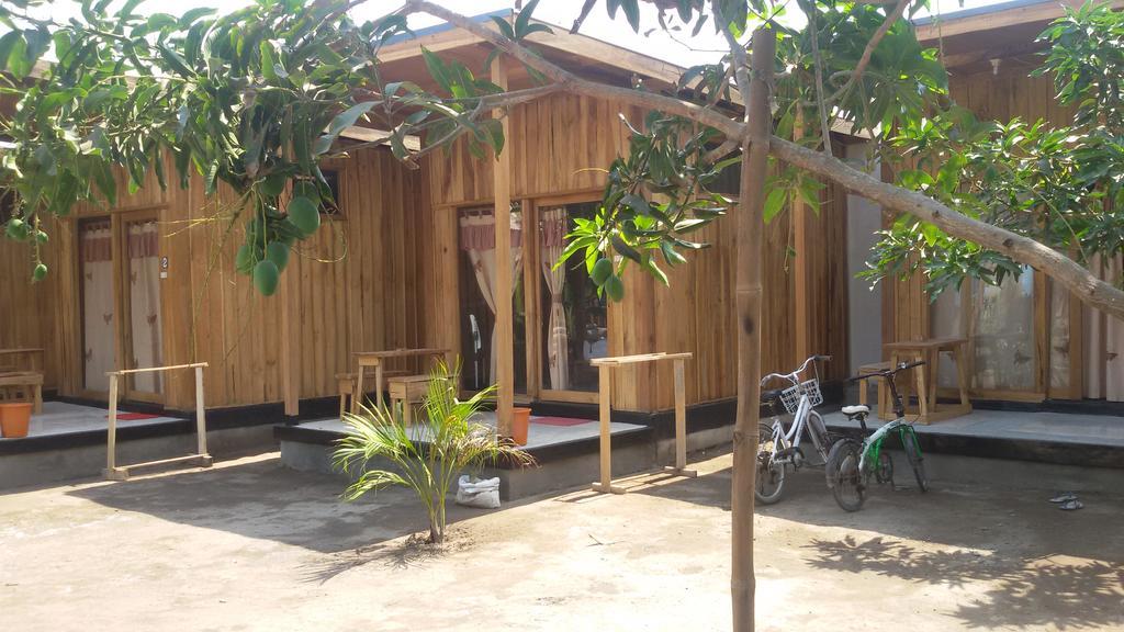 Beach Box Bungalow Gili Trawangan Esterno foto