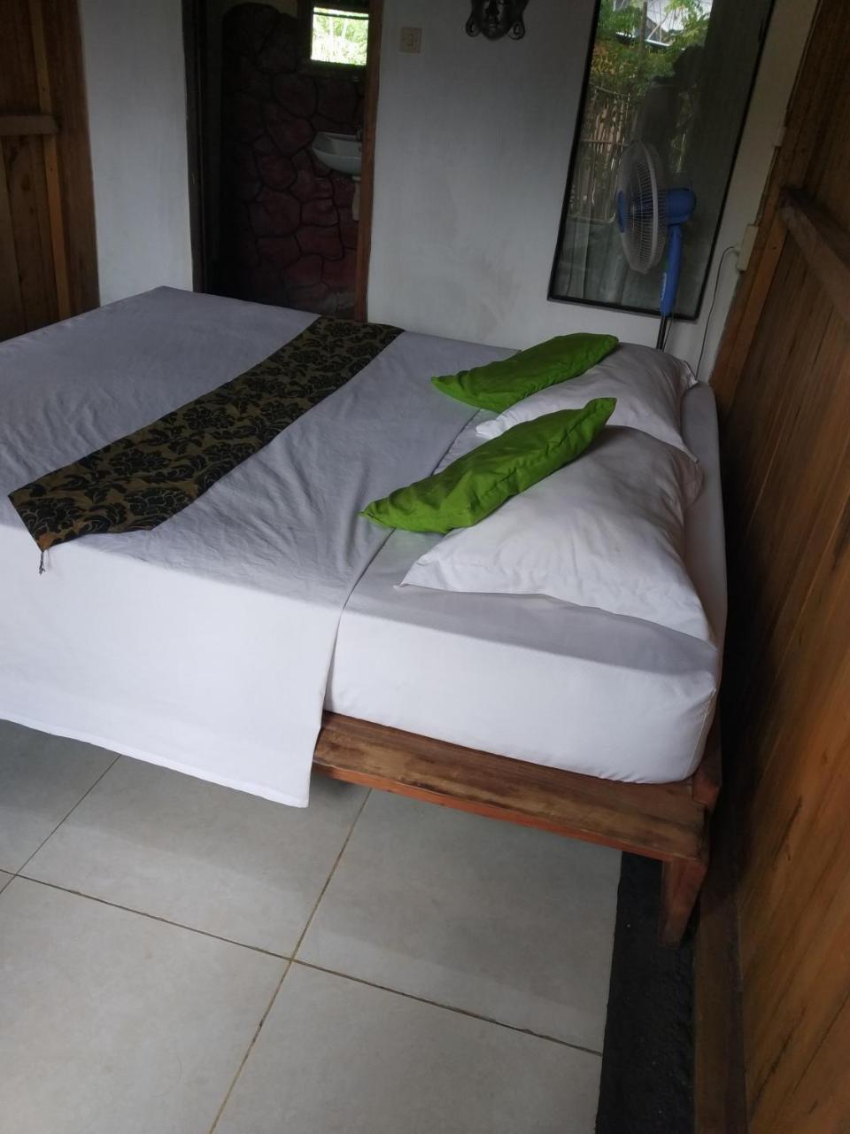 Beach Box Bungalow Gili Trawangan Esterno foto