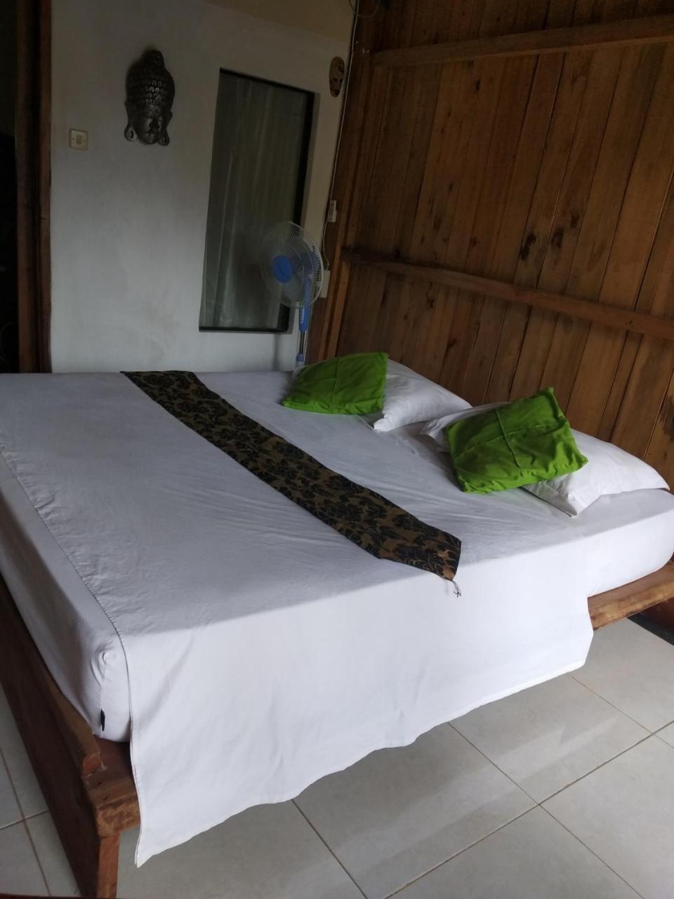 Beach Box Bungalow Gili Trawangan Esterno foto
